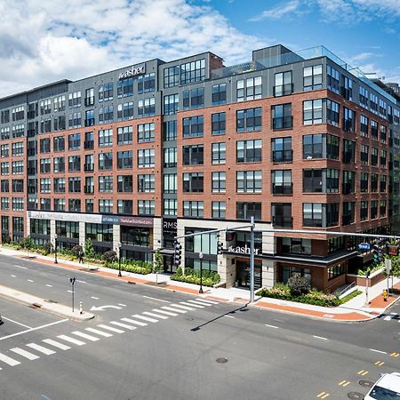 Luxury Apartments By Hyatus At The Asher Stamford Exteriör bild