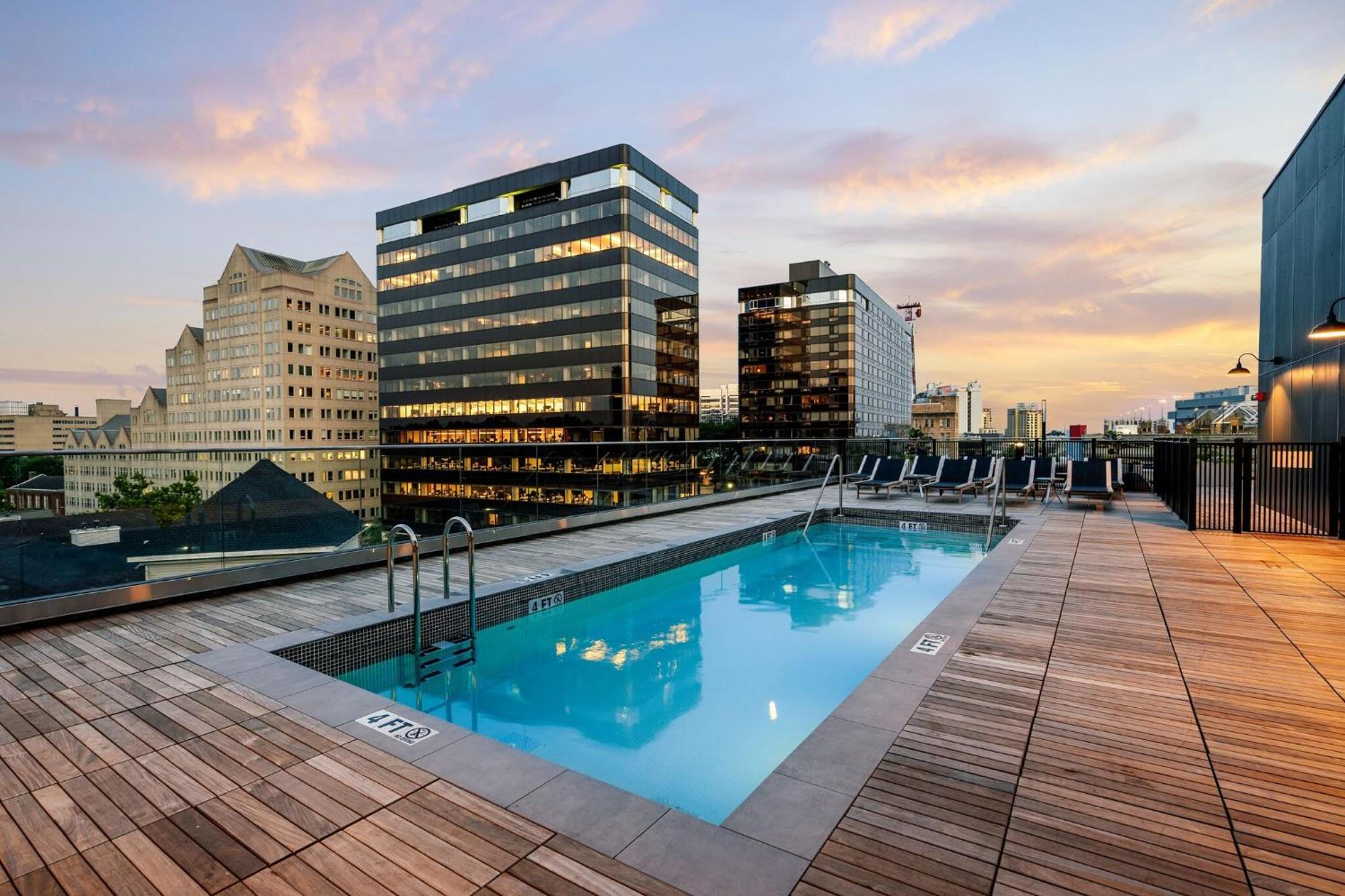 Luxury Apartments By Hyatus At The Asher Stamford Exteriör bild