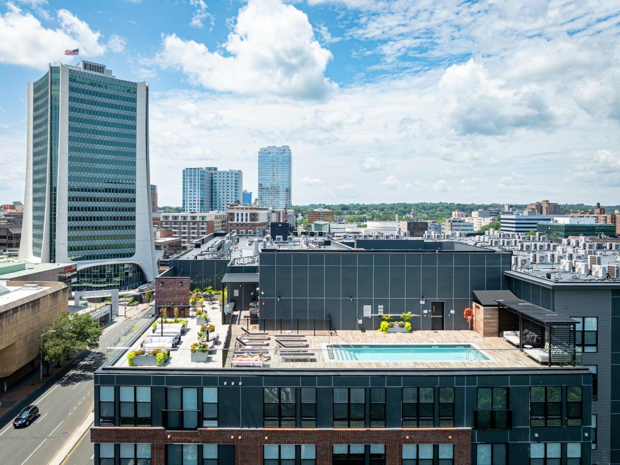 Luxury Apartments By Hyatus At The Asher Stamford Exteriör bild